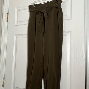 Women's No Boundaries Ruffle Pencil Ankle & Cropped Pants